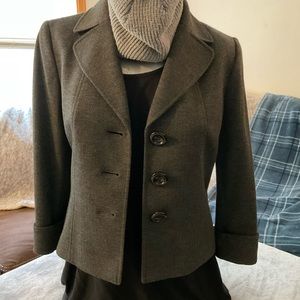 Tahari Arthur S. Levine wool blazer size 2
